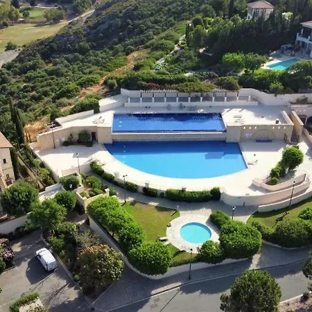 Apartment Lovely Ground Floor Medusa In The Heart Of Aphrodite Hills Kouklia