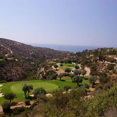 Lovely Ground Floor Medusa In The Heart Of Aphrodite Hills *